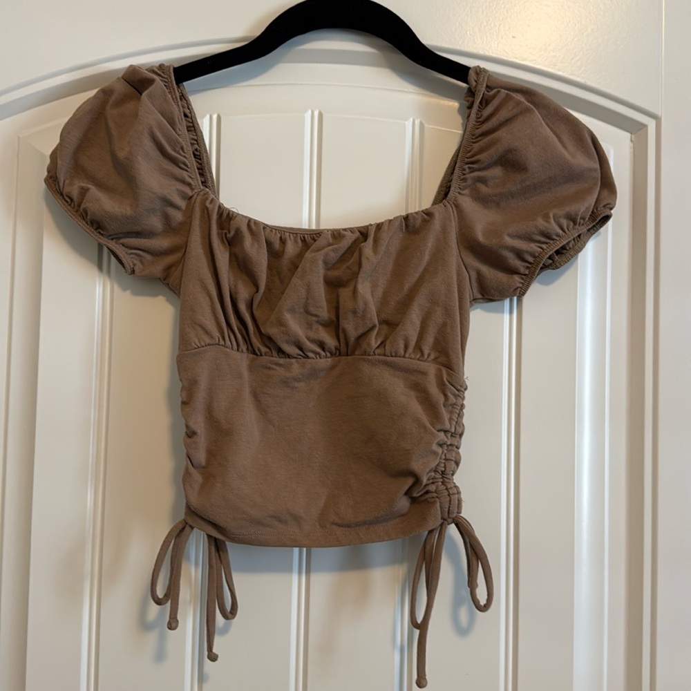 Hollister crop top - size XXS